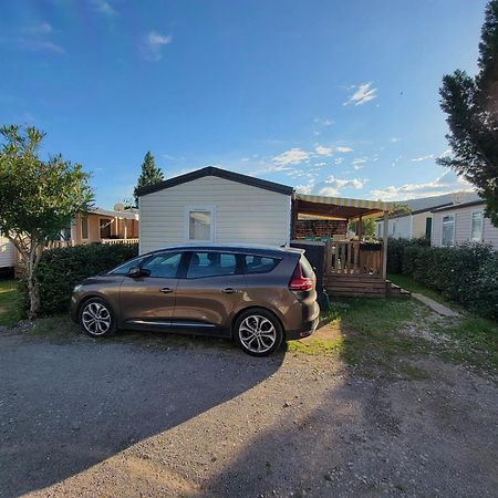 Mobilhome Au Camping Les Salins De La Gardiole Ex Camping Europe Vic-la-Gardiole Esterno foto