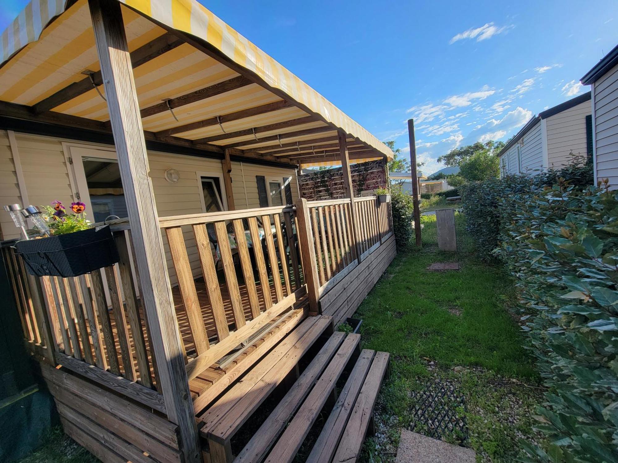Mobilhome Au Camping Les Salins De La Gardiole Ex Camping Europe Vic-la-Gardiole Esterno foto